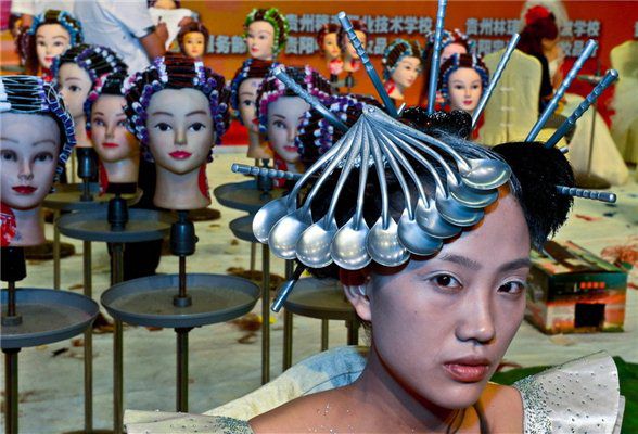美容美发化妆比赛作(zuò)品(pǐn) 美容美发化妆比赛(sài)作品(pǐn)